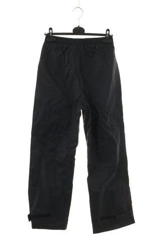 Schwarze Hose