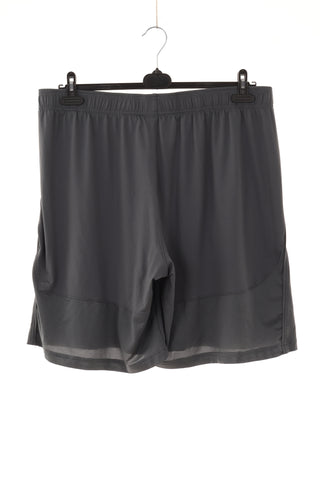 Graue Shorts