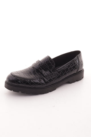 Schwarze Schuhe aus Lackleder