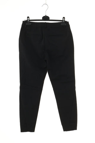 Schwarze Hose