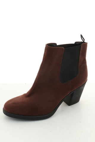Braune Stiefeletten