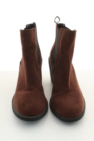 Braune Stiefeletten