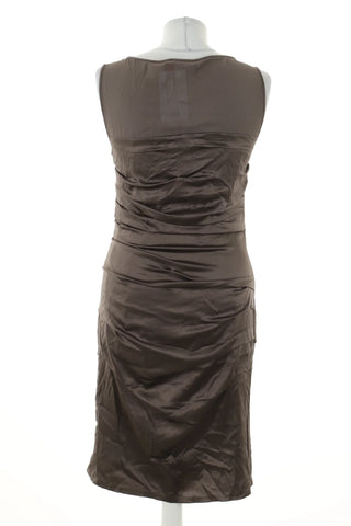 Braunes Kleid