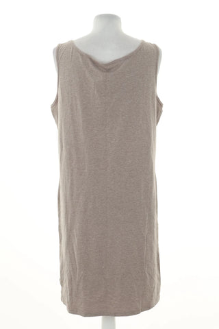 Beiges Kleid