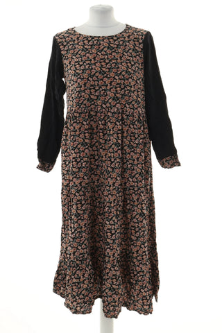 Kleid mit Blumenmuster
