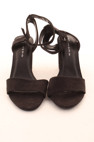 Schwarze Sandalen
