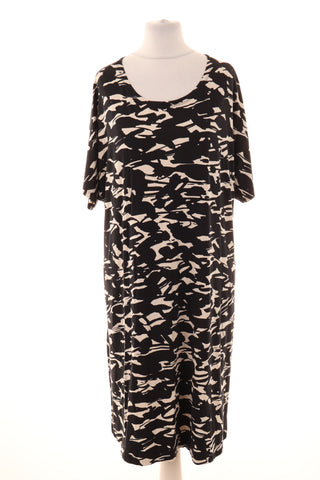 Kleid mit Muster