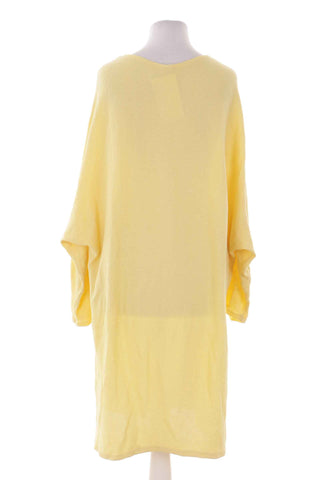 Gelbes Kleid