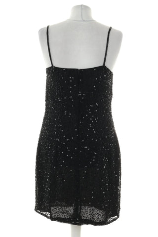 Schwarzes Kleid mit Pailletten