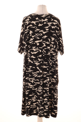 Kleid mit Muster