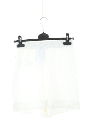 Weiße Shorts