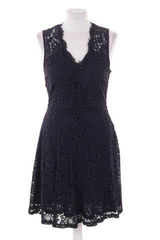 Spitzenkleid