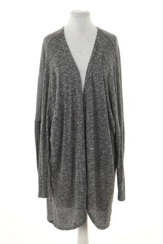 Strickjacke als Überwurf