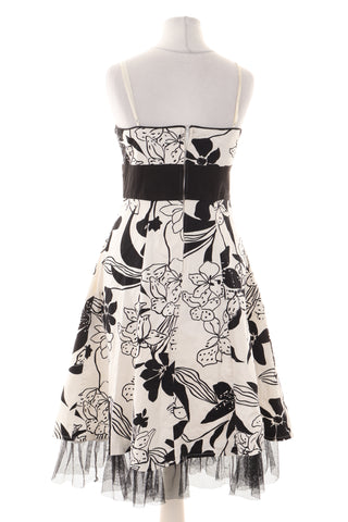 Kleid mit Blumenmuster
