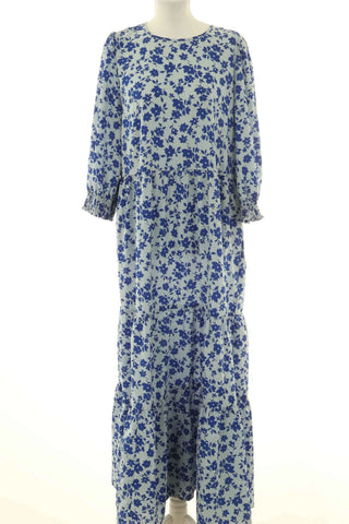 Kleid mit Blumenmuster