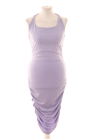 Violettes Kleid