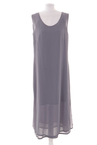 Graues Kleid