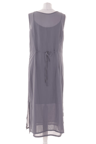 Graues Kleid
