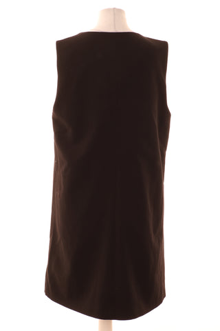 Schwarzes Kleid