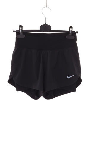 Schwarze Shorts