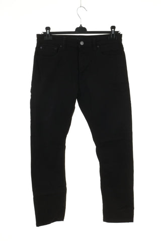 Schwarze Hose