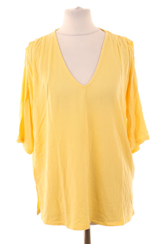 Gelbe Bluse