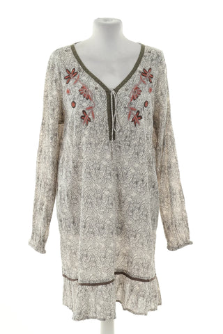 Kleid mit Blumenmuster