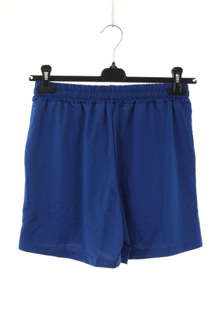 Blaue Shorts