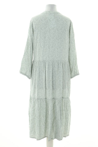 Kleid mit Blumenmuster