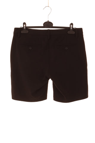 Schwarze Shorts