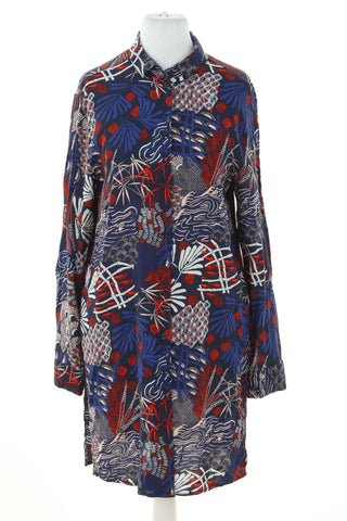 Dunkelblaues Kleid mit Muster