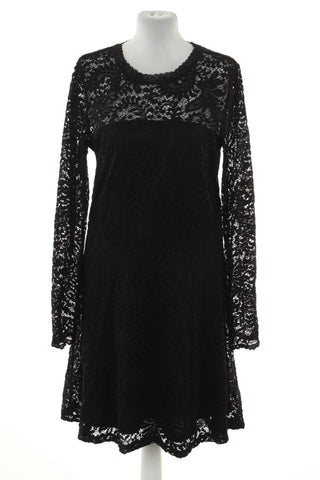 Spitzenkleid