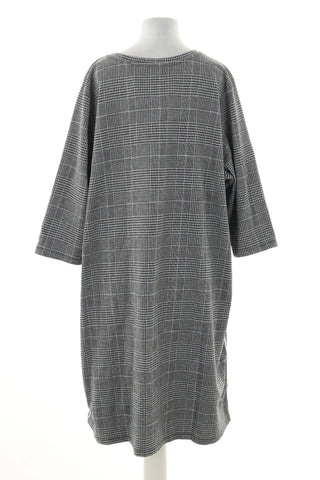 Kariertes Kleid