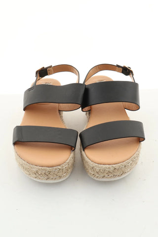 Schwarze Sandalen