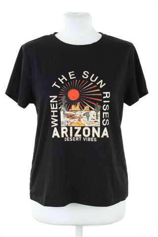 Schwarzes T-Shirt