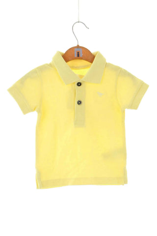 Gelbes Poloshirt