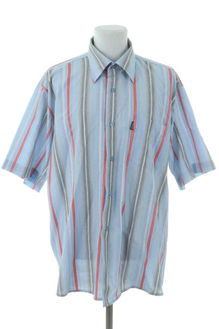 Blaue Bluse mit Streifen