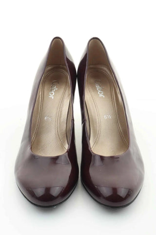 Bordeauxrote Pumps