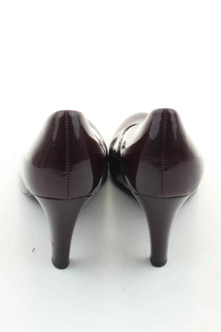 Bordeauxrote Pumps