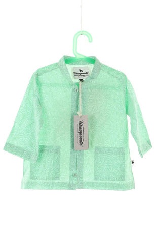 Grüne Bluse mit Muster
