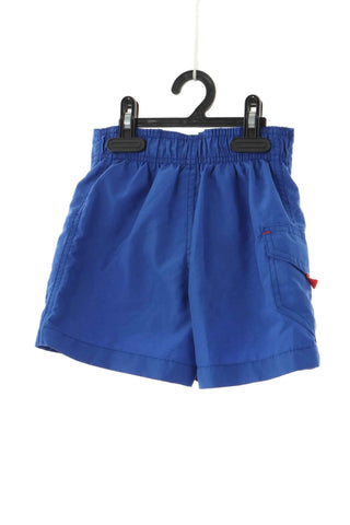 Blaue Shorts